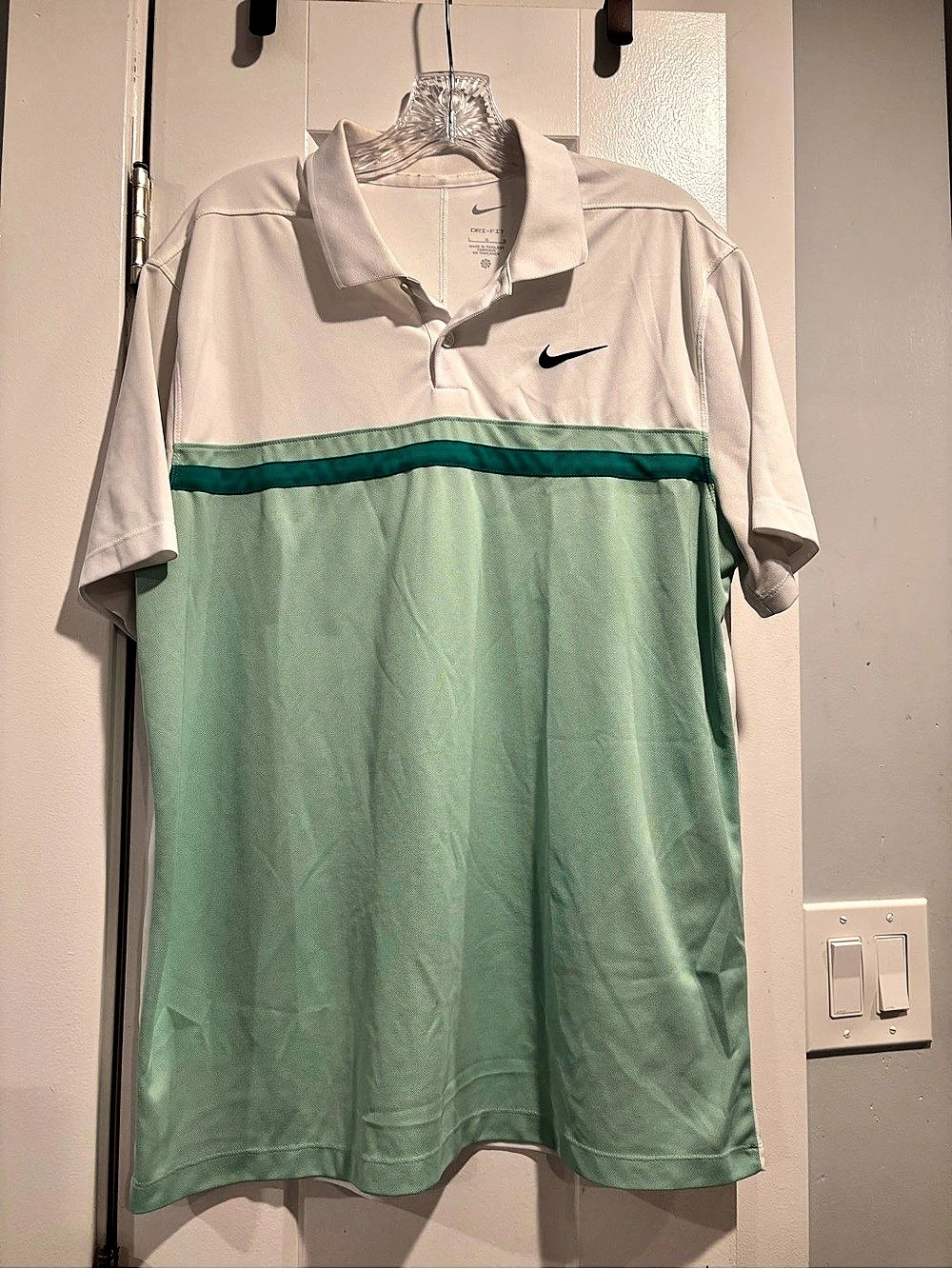 Nike Men's Color Block Polo in Green & White